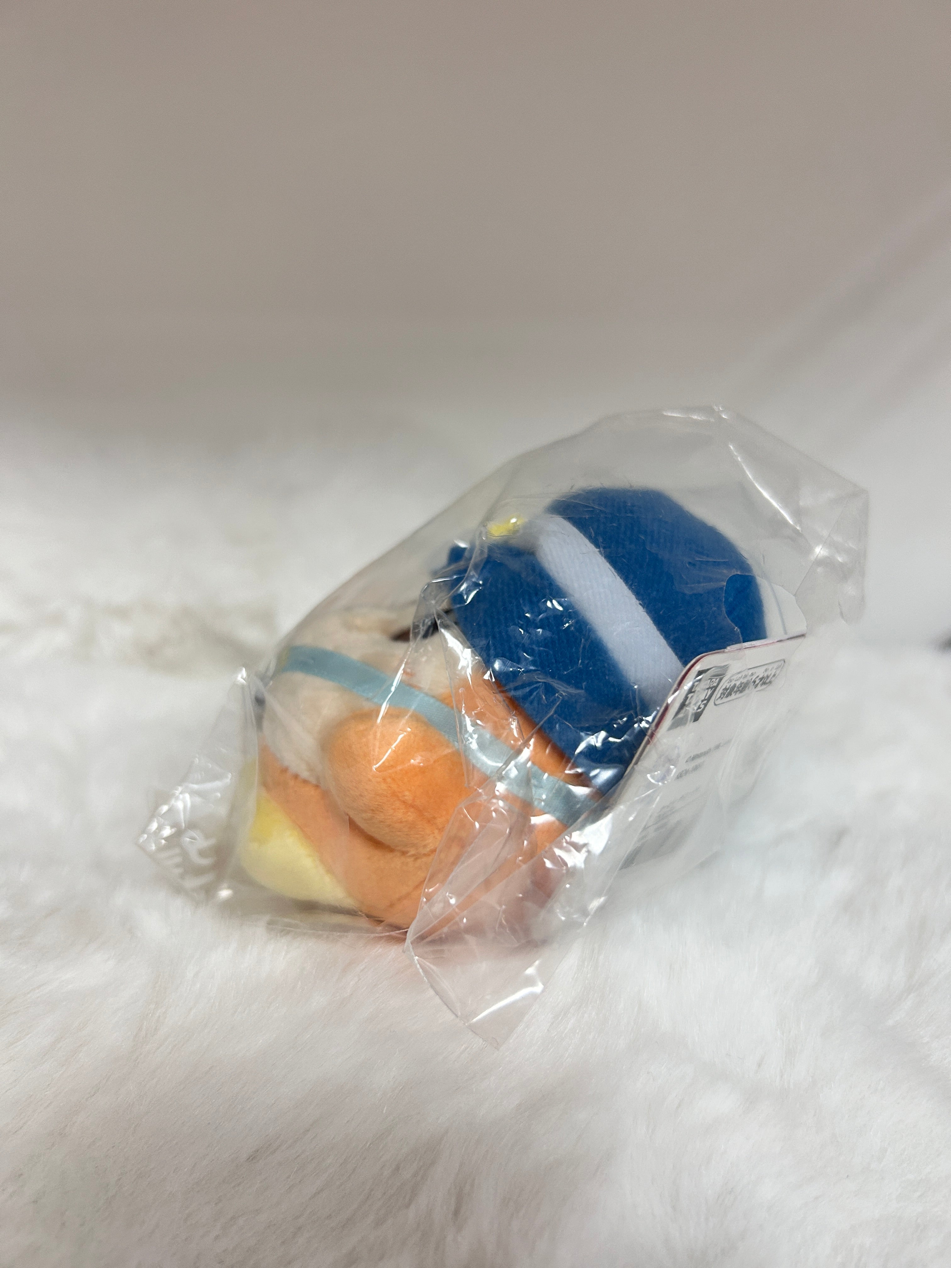 [現貨] 戴帽乖乖坐豆豆細公仔